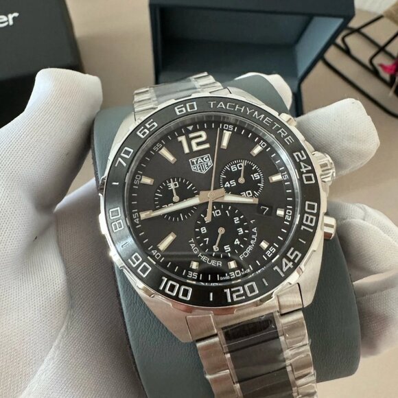 Authentic TAG Heuer Formula 1 Quartz Chronograph DialMen's Watch CAZ1011.BA0842 - Picture 2 of 8